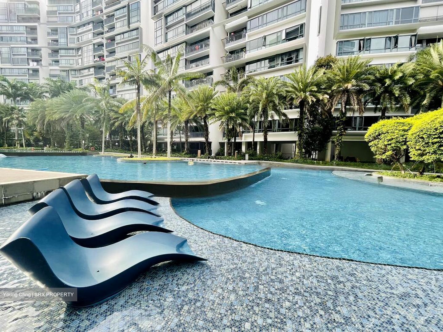 The Palette (D18), Condominium #588214551